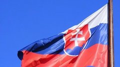 Словакия опровергла слухи о прекращении выдачи виз для россиян