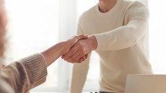 Россияне массово разочаровываются в крупных работодателях — ВЦИОМ