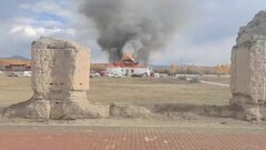 В Туве загорелся буддийский монастырь Устуу-Хурээ