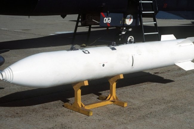 ядерное оружие / бомба