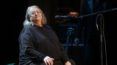 Адвокат заявил, что младший сын Градского может быть неродным ребенком певца