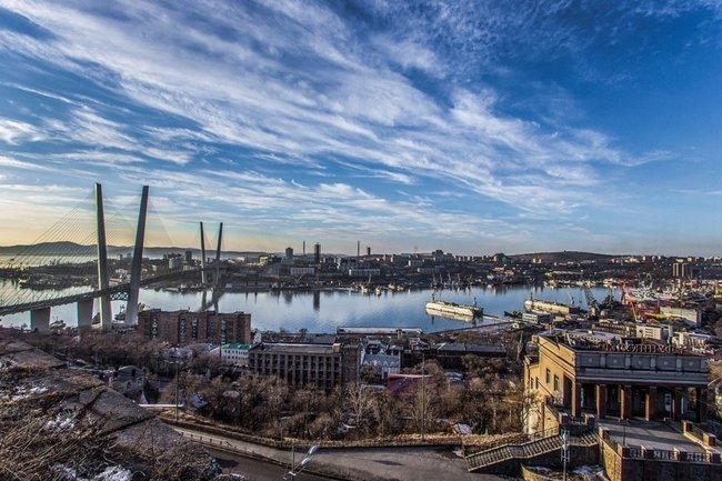 Владивосток попал в тройку самых привлекательных городов для путешествий в июне