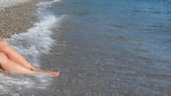Диетолог Хесус Васкес объяснил, как морская вода влияет на ноги