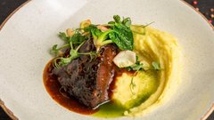 Обозначены закуски, замедляющие процесс опьянения