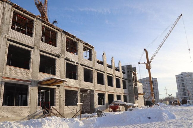 В Новочебоксарске в мкр «Никольский» строят школу на 1100 мест