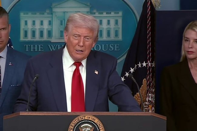 Дональд Трамп / пресс-конференция