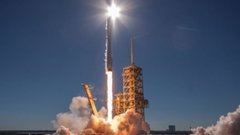 SpaceX сообщила о росте доходов на 92% в своей первой отчетности после IPO