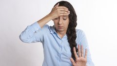 Депутат Малинкович предложил освобождать россиян от обязанностей в дни магнитных бурь