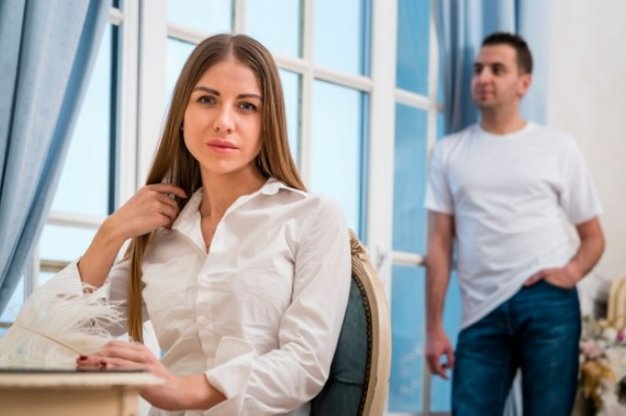 Женщину приговорили к тюремному заключению за отказ разводиться с мужем