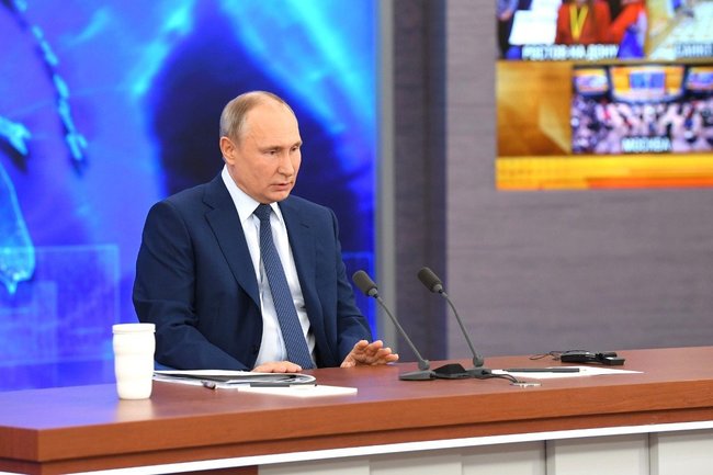 «За речью Путина угадываются страхи российской власти»: о выступлении президента в Давосе