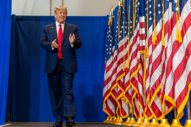 FT: Трамп намерен лично встретить Си Цзиньпина на авиабазе Эндрюс