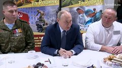 Россия готова прекратить боевые действия в зоне окружения ВСУ пока там будут представители СМИ – Путин