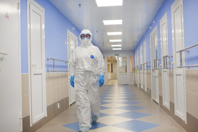 Перепрофилированные под ковидные госпитали больницы Новосибирской области возобновляют работу по основному профилю