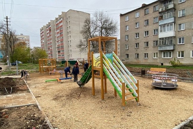 В Смоленске появится современная детская площадка на улице Крупской