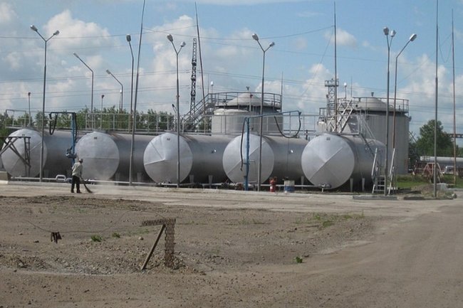 нефтебаза / НПЗ