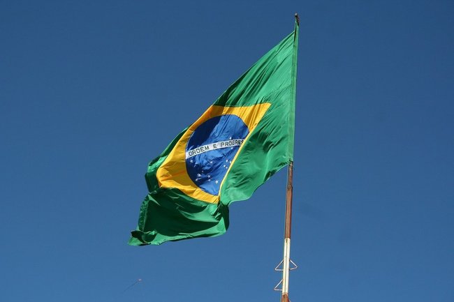 Бразилия флаг