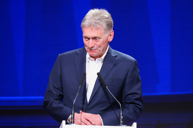 Песков назвал критической гуманитарную обстановку в Алешках