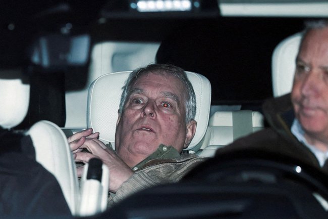 Phil Noble / Reuters