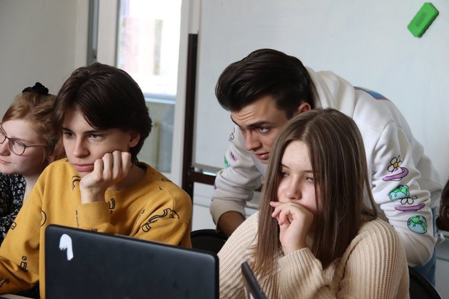 Новые «Точки роста» и филиал «Сириуса»: как в Калининградской области развивают образование