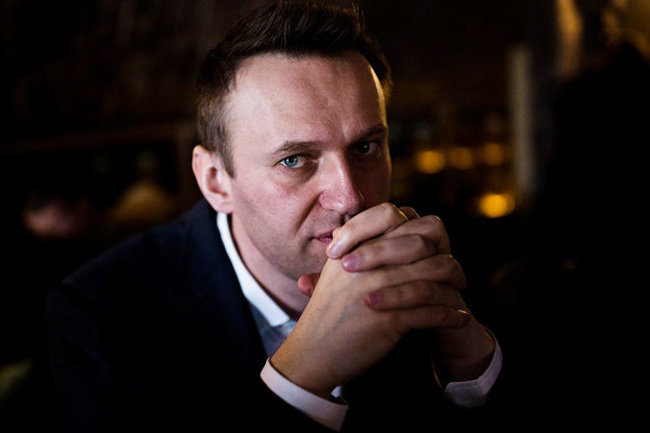 «Путину эта история сейчас не нужна»: политологи об отравлении Навального