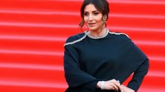 Жасмин поделилась своим опытом в роли бабушки