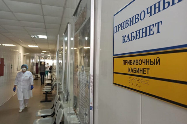 Главврачи Волгограда получат премии по 50 тыс. рублей за выполнение плана по вакцинации