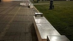 Бетонные скамейки появились на велодорожке в Новороссийске