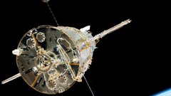 В России предупредили о потенциальных военных функциях спутников с ИИ