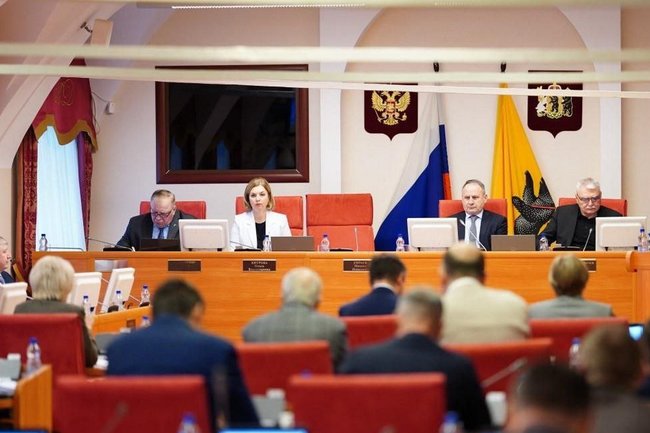 Бюджет региона на 2023 год принят в первом чтении депутатами областной Думы