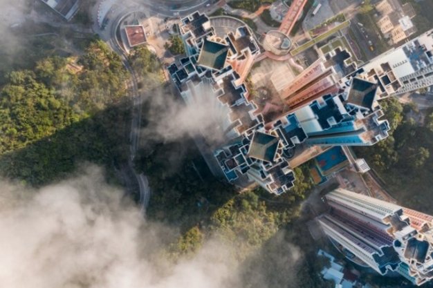 В результате атаки БПЛА на Буденновск начался пожар в промзоне