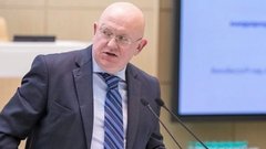 Небензя назвал отправку военных в Гренландию легендой «О 30 спартанцах»