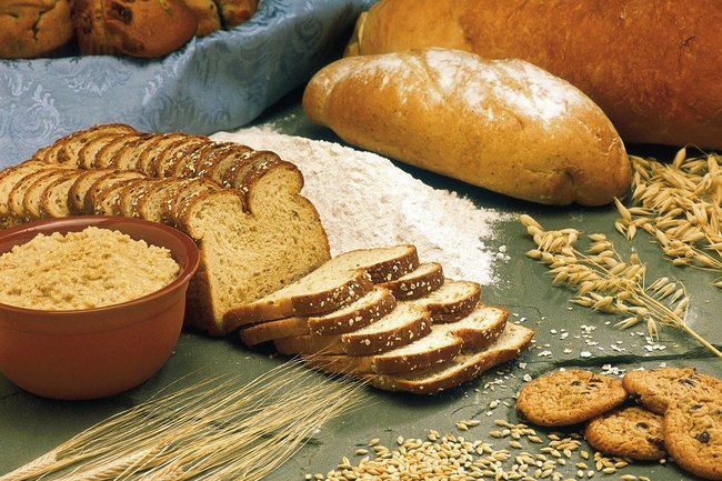 хлеб цельнозерновой цельнозерновые продукты 