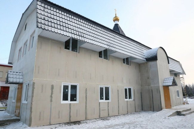 В Надыме продолжается строительство воскресной школы для детей и взрослых