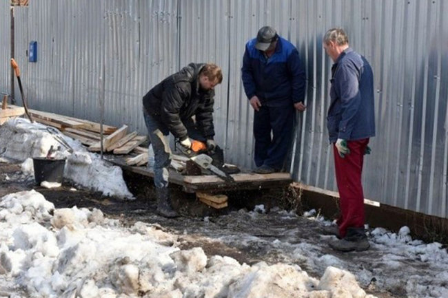 На ремонт наплавных тротуаров в Кирове потратят более 500 тысяч рублей