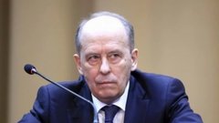 Бортников сообщил о предотвращении десятков покушений на представителей власти в России