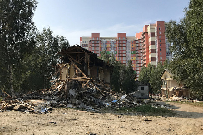 В Тюменской области собственникам аварийных квартир выплачено более 300 млн рублей возмещения