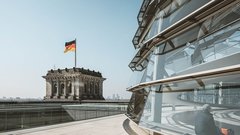 Германию обвиняют в попытке скрыть посягательство на российские активы