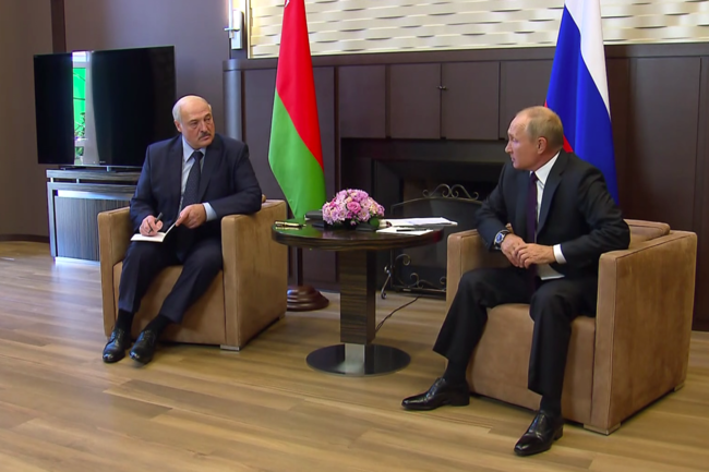 Политолог объяснил, какой «привет от Путина» Нарышкин привез Лукашенко