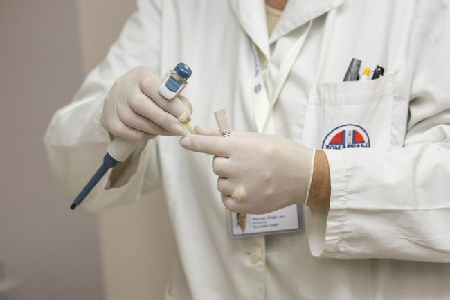 Сторговались на малом: владимирских медсестер уговорили не увольняться