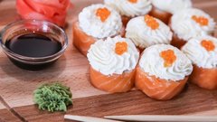 В России средняя цена роллов в ресторанах вырастет до 1000 рублей