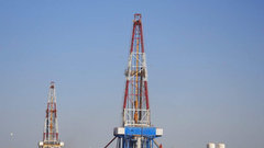 Цены на нефть подскочили более чем на 26% на фоне конфликта в Иране