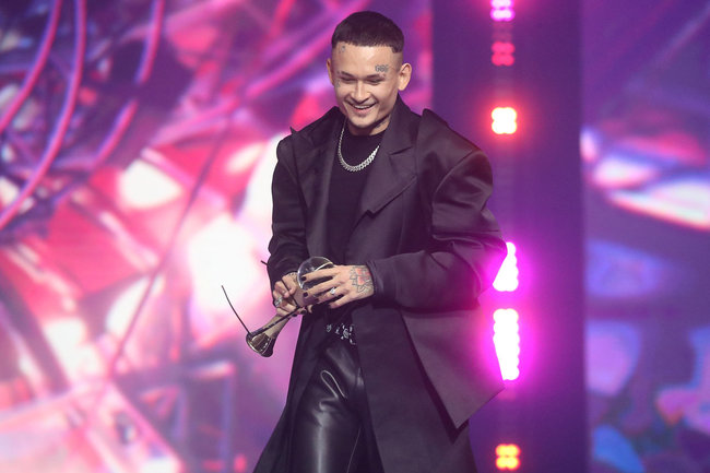 Московская область. Рэп-исполнитель Моргенштерн (Алишер Валеев) на церемонии вручения музыкальной премии "Жара Music Awards" в концертном зале "Крокус Сити Холл". Вячеслав Прокофьев/ТАСС