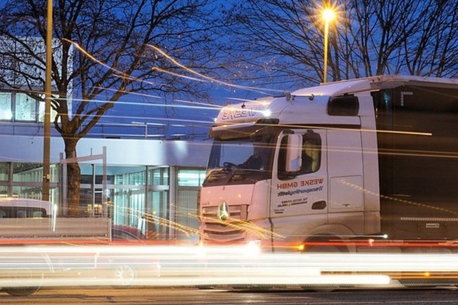 Грузовик / авто