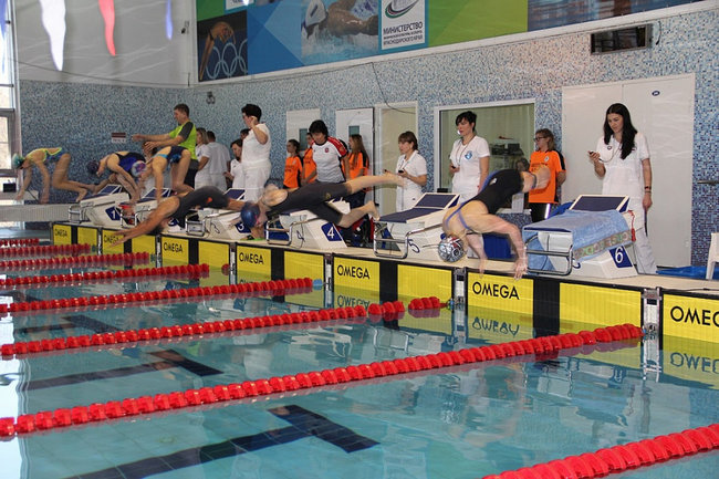 В Салехарде стартовал Чемпионат Ямала по плаванию