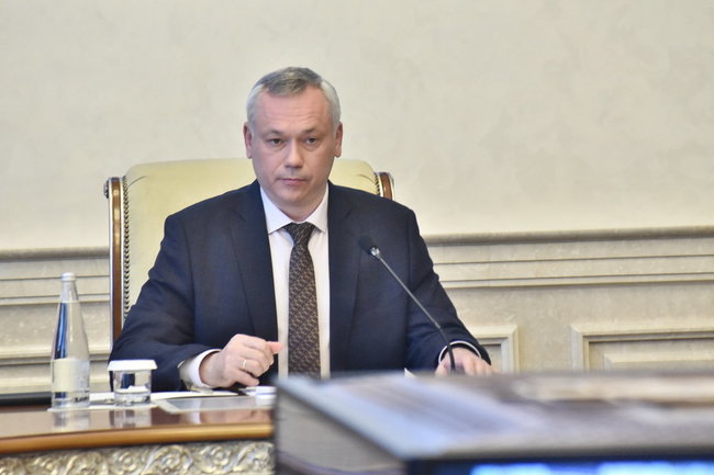 Губернатор Андрей Травников поручил принять все необходимые меры для обеспечения безопасного летнего отдыха детей в Новосибирской области