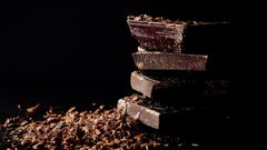 Диетолог назвала продукты, которыми хорошо заедать стресс