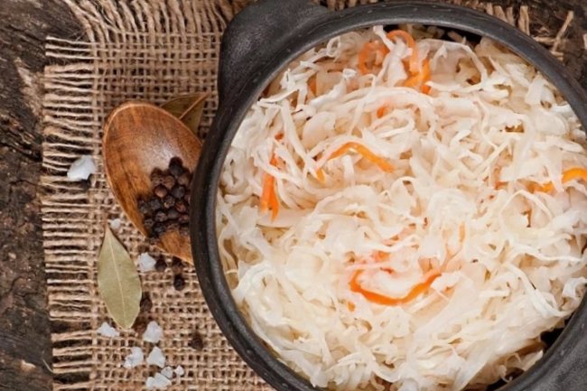 Чешская квашеная капуста: хрустящая, сочная и с прекрасной кислинкой готова всего за два дня