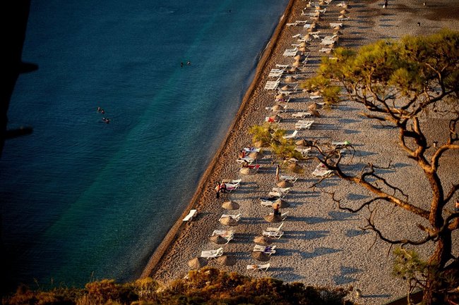 Летнее послабление: туроператоры начали продавать путевки в Турцию с большими скидками