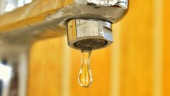 Минстрой: надзорные органы начали контролировать превышение тарифов на ЖКУ