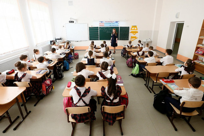 Омская гимназия № 84 вошла в ТОП-500 лучших образовательных учреждений страны